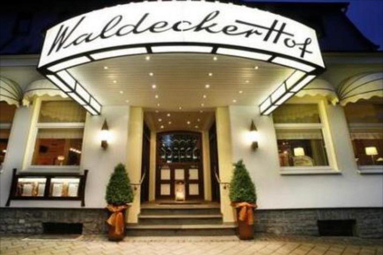 ホテル Waldecker Hof Marburg エクステリア 写真